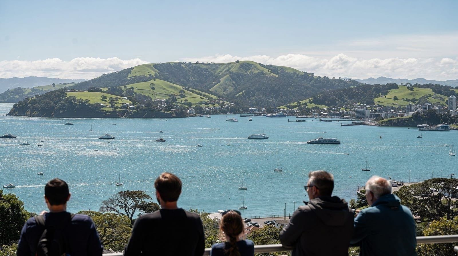 Things nobody tells you before visiting Auckland — The practical surprises first-time visitors hit in Auckland — UV, distances, dri